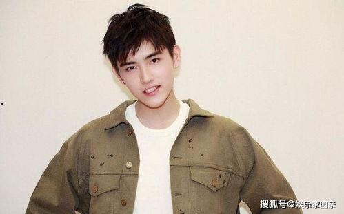 陈飞宇吃瓜娱乐圈图片